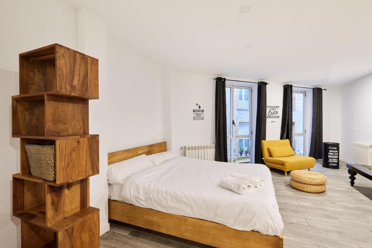 Tuapartamento Centro - Fuente Navarreria Apartment ปัมโปลนา ภายนอก รูปภาพ