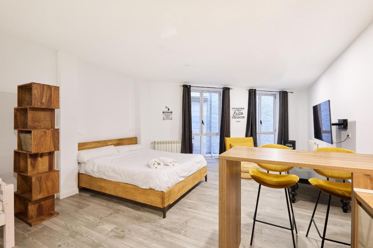 Tuapartamento Centro - Fuente Navarreria Apartment ปัมโปลนา ภายนอก รูปภาพ